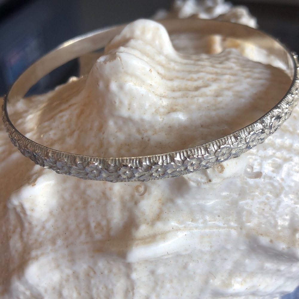 Bangle